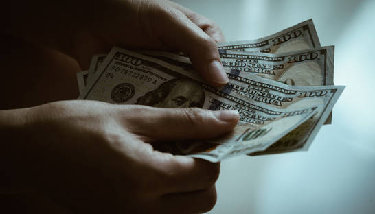 Курс валют на 10.03.2025: доллар дешевеет