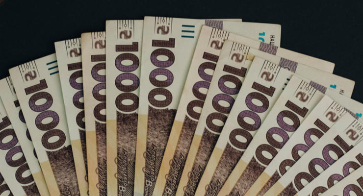 У кого в Україні зросли зарплати понад 100% у 2025 році