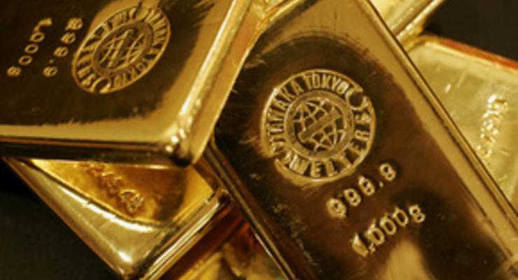 Эксперты советуют вкладывать деньги в золото