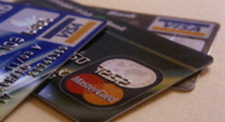 Банки расширяют варианты применения пластиковых карт