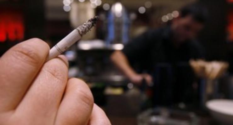СМИ: Депутаты намерены переголосовать закон об ограничениях на рекламу сигарет