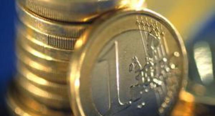 Евро на межбанке упал ниже 11 гривен