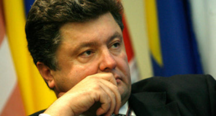 Порошенко считает, что Украина живет не по средствам