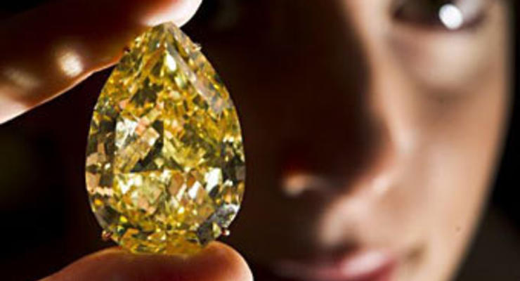 Самый крупный бриллиант был продан за 12,4 миллиона долларов
