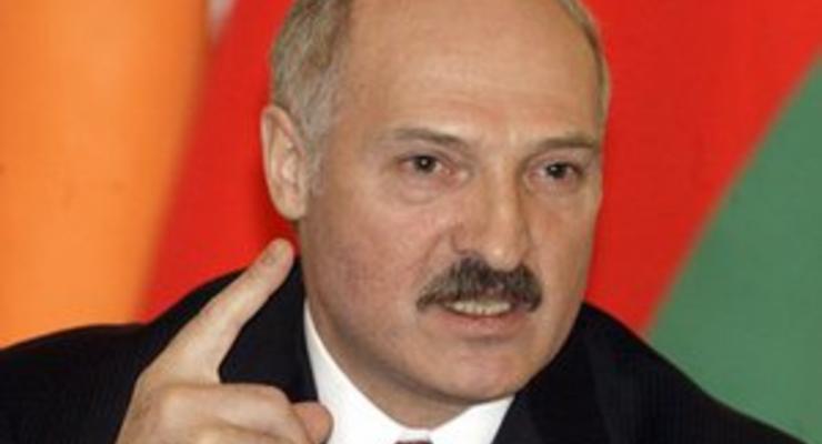Эксперт: Лукашенко остается только одно - "ползти на коленях в Кремль"
