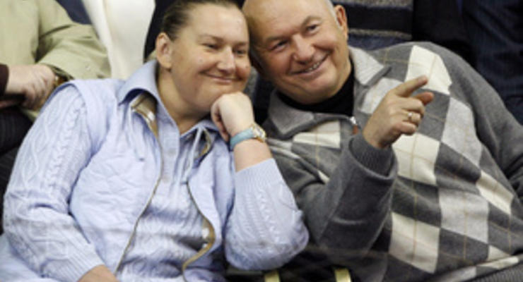 Шурин Лужкова требует от сестры больше $10 млн