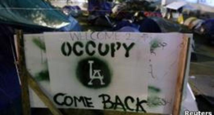 Демонстрантам в Лос-Анджелесе сказали паковать палатки