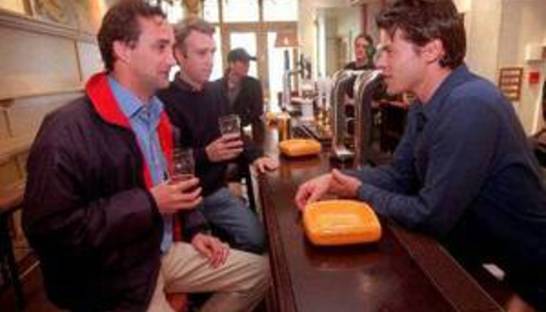 Heineken купил 918 британских пабов, отдав за них $662 млн