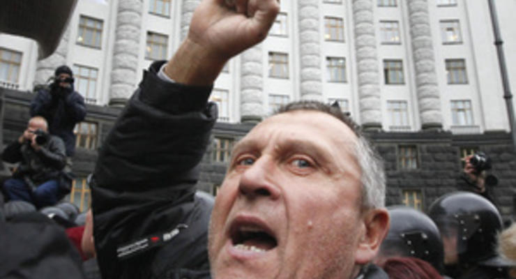 Cредний размер пенсий нардепов превысил 15 700 гривен