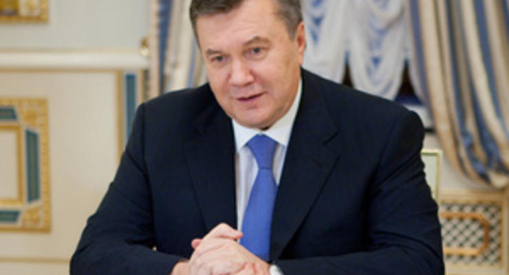 Янукович вновь одобрил списание задолженности предприятий ТЭК