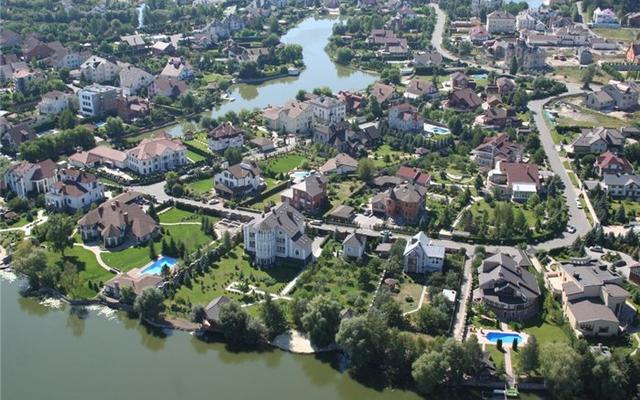 На содержание особняков чиновников потратят 50 млн. гривен
