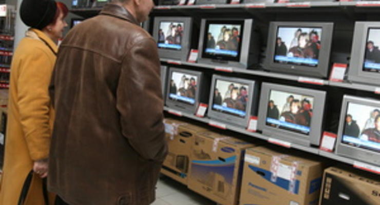 Исследование: Половина украинцев считает, что на телевидении слишком много рекламы