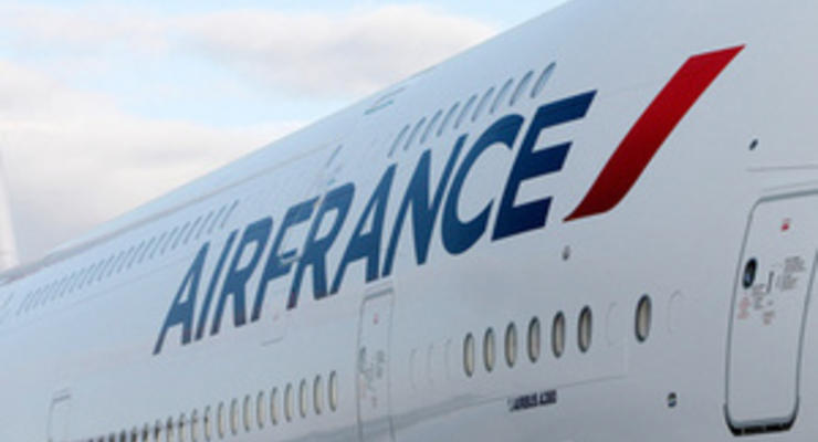 Из-за забастовки Air France отменяет десятки рейсов