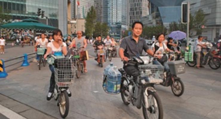 Китайские чиновники пересядут на велосипеды и будут ходить пешком