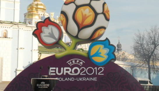 Миллионы гривен: СМИ выяснили, сколько будет стоит минута телерекламы на Евро-2012