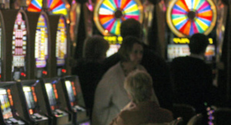 Рада ограничила любителей азартных игр в праве распоряжаться своим имуществом