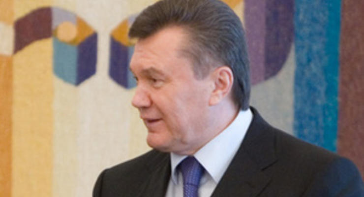 Янукович предлагает субтитрировать все телепередачи, фильмы и новости