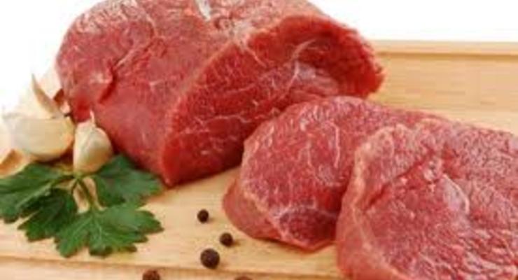 Треть украинцев постится, но цены на мясо не падают