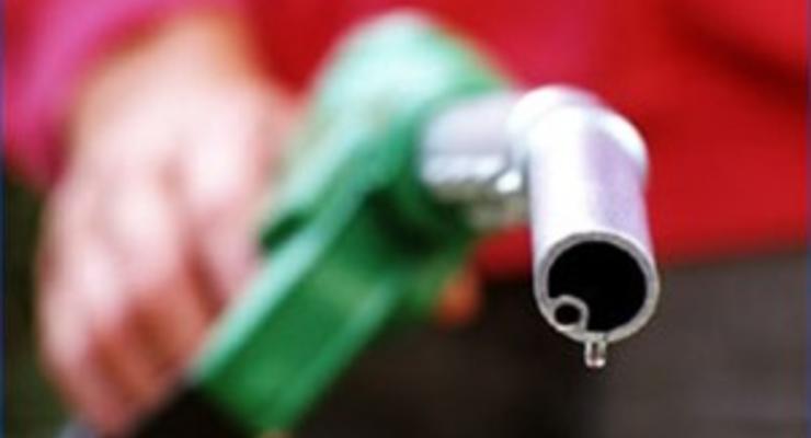 В середине марта бензин уже будет по 11 гривен за литр
