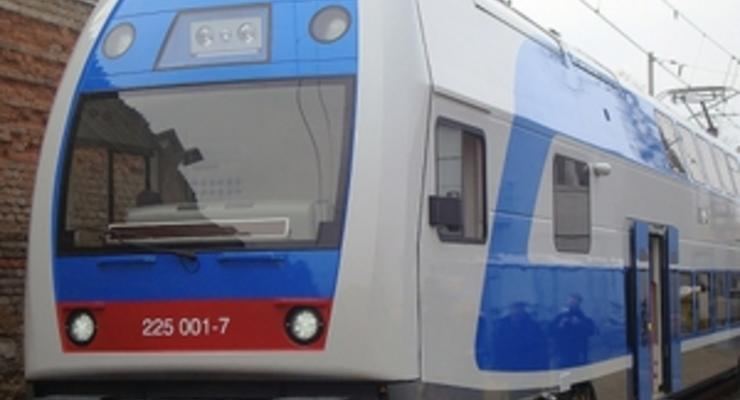 Skoda передала Украине первый двухэтажный электропоезд