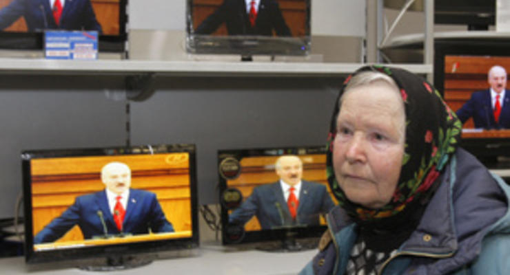 Корреспондент: Белорусский вокзал. Лукашенко сжигает последние мосты, толкая свою страну к экономическому коллапсу