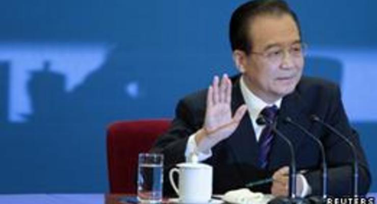 Премьер КНР требует проведения "срочных реформ"