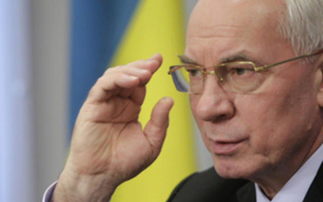 Азаров: Период затягивания поясов в Украине закончился