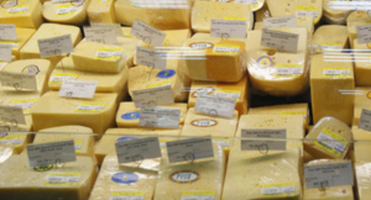Россия отложила проверку украинских производителей сыра по вине Киева - Онищенко