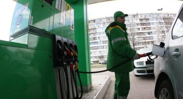 Бензин не будут продавать дороже, чем 11,35 гривен за литр