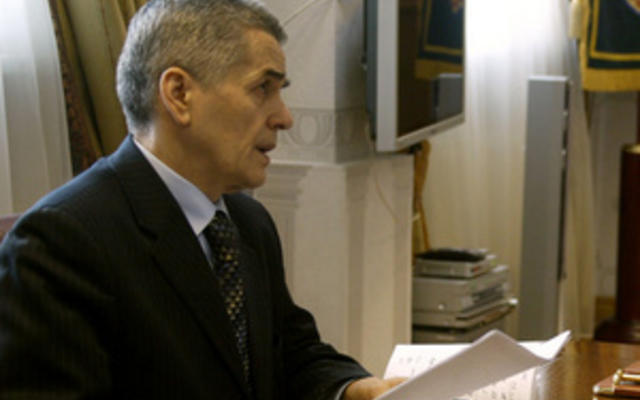 Онищенко признался, что имеет "коварный замысел" защитить украинское население