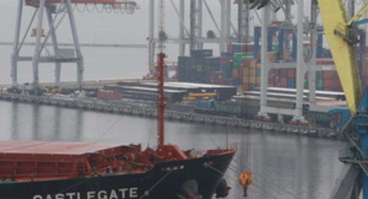 Германия заподозрила одесскую судоходную компанию в поставках оружия в Сирию