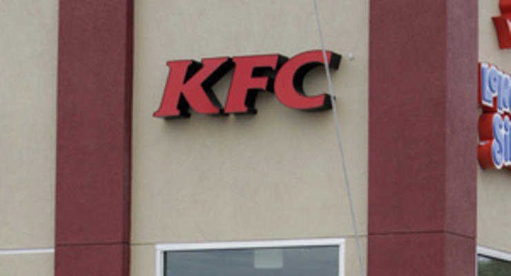 KFC заплатит девочке, парализованной из-за куска курицы