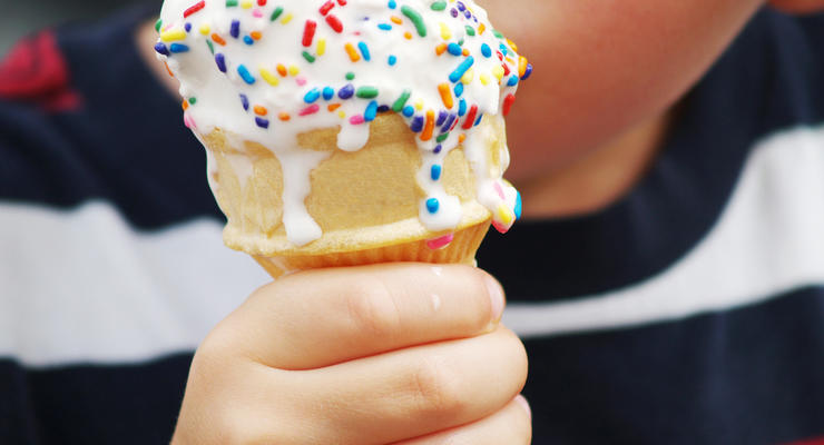 Как отличить мороженое из молока: 4 простых правила