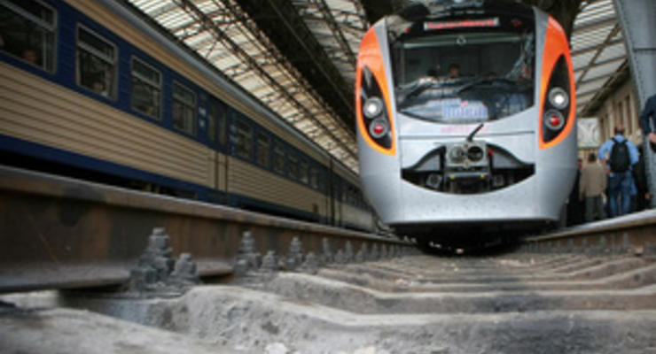 Укрзалізниця обещает 300 дополнительных рабочих мест в центре техобслуживания скоростных поездов