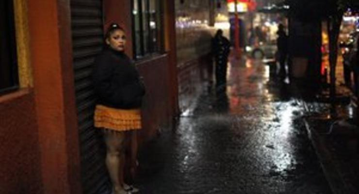 В Молдове введут штраф за пользование услугами проституток