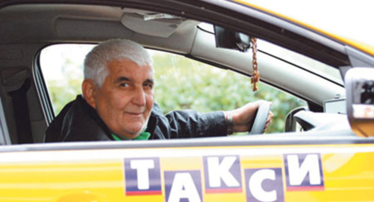 Евро-2012 обогащает столичных таксистов-нелегалов