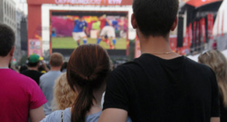 Украинские телеканалы заработали 3 млн евро от трансляций матчей Евро-2012 - эксперт