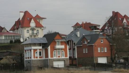 Власти рапортуют о выдаче почти 7 млн земельных актов с начала года