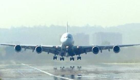 Airbus будет использовать в полетах iPad для бортовой документации