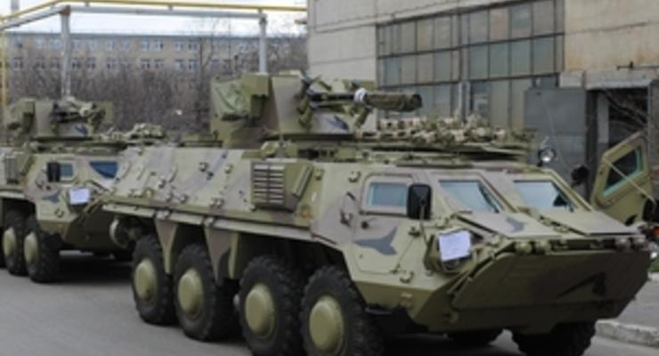 Украина планирует модернизировать БТР Топаз в Египте