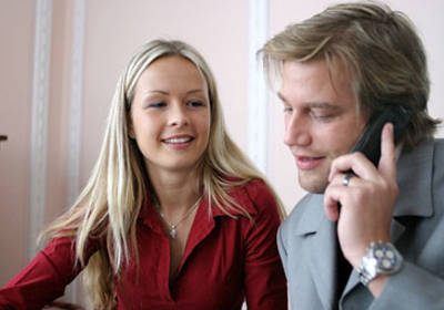 Любовь по расчету: Мужчин каких профессий выбирают девушки