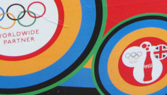 Из-за проблем с банковскими картами фанаты на Уэмбли не смогли купить себе еду