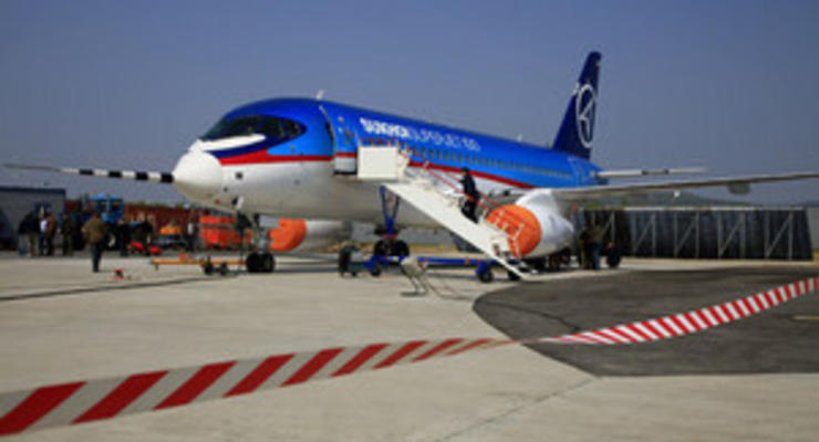 Первый покупатель Superjet отказался от самолета