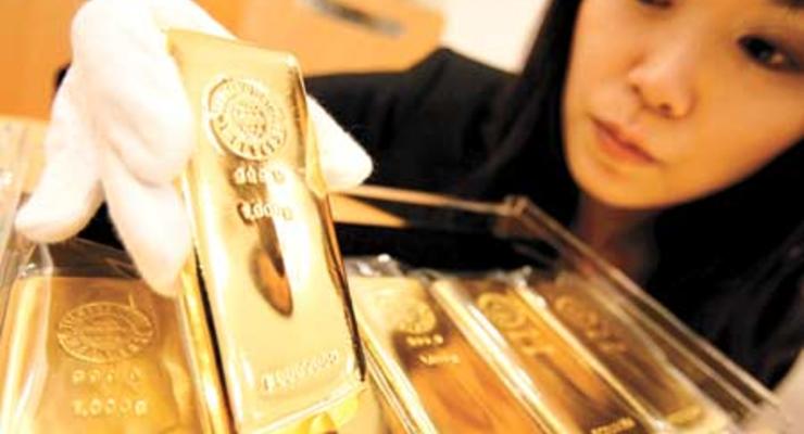 Инвестиция в будущее: Украинцам советуют вкладывать в золото