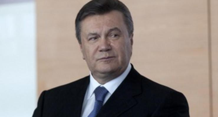 Янукович отказался подписывать закон, разрешающий платить единый соцвзнос ежеквартально
