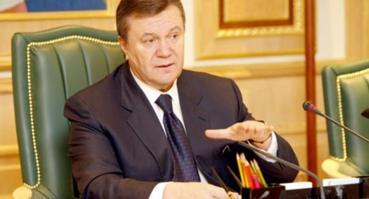 Янукович потратил на рекламу в 8 раз больше, чем конкуренты