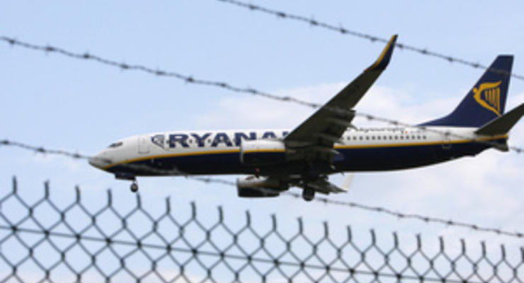 Пилоты заподозрили крупнейший лоукост Европы в недозаправке самолетов ради экономии