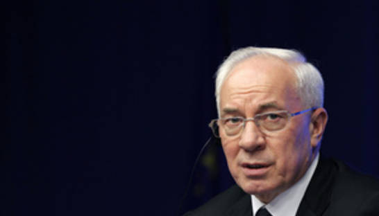 Азаров заявил, что госбюджет в следующем году достигнет полутриллиона гривен