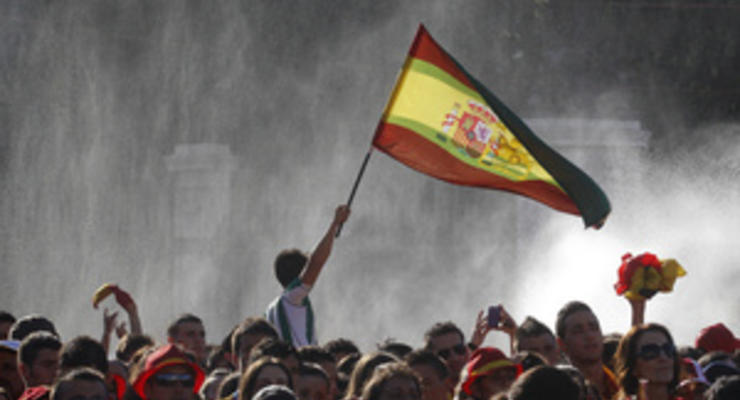 В Испании 64% жителей хотели бы работать и жить за границей