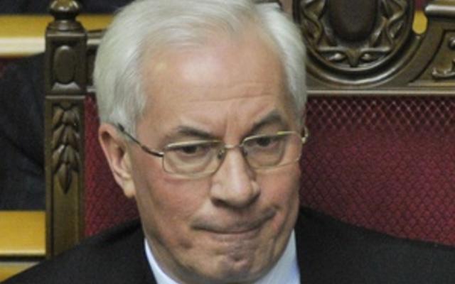 Азаров: В обменных пунктах нет никакого ажиотажа